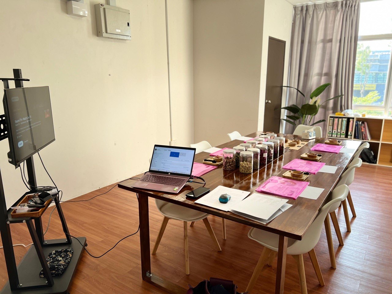 Cinta Herbs workshop gallery 5